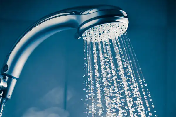 Shower facet